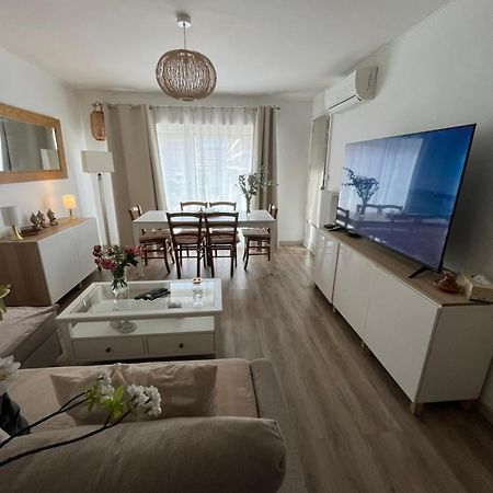 En Face Du Velodrome Apartment Marseille Exterior photo